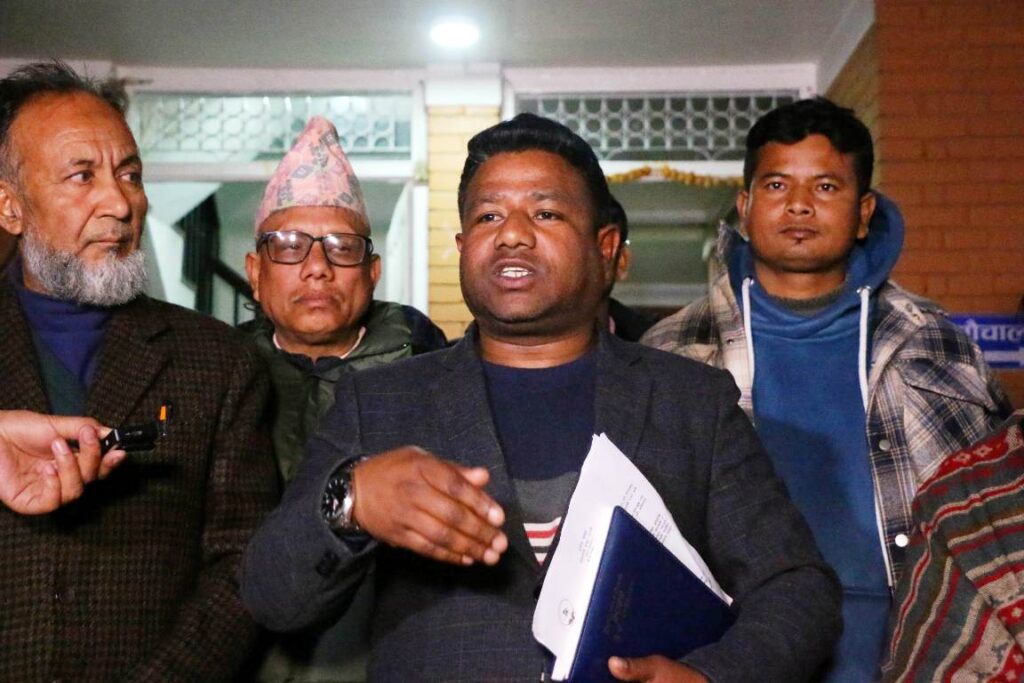रास्वपाका सांसदद्वारा प्रधानमन्त्रीको ध्यानाकर्षण