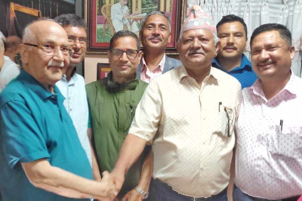 एकीकृत समाजवादीका नेता उप्रेती एमालेमा फिर्ता
