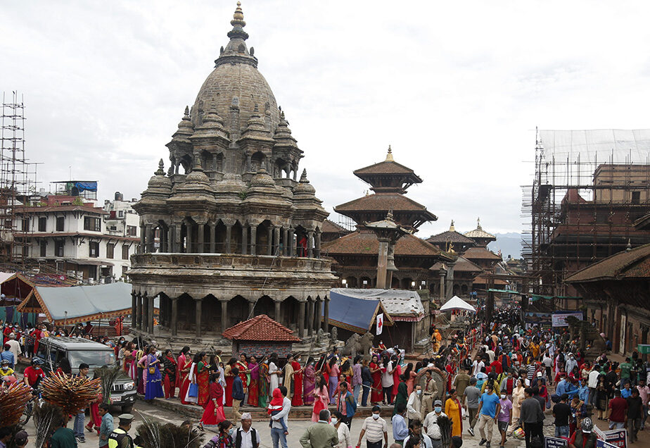 श्रीकृष्ण जन्माष्टमी पर्व : देशभरका श्रीकृष्णमन्दिरमा भक्तजनको घुइँचो