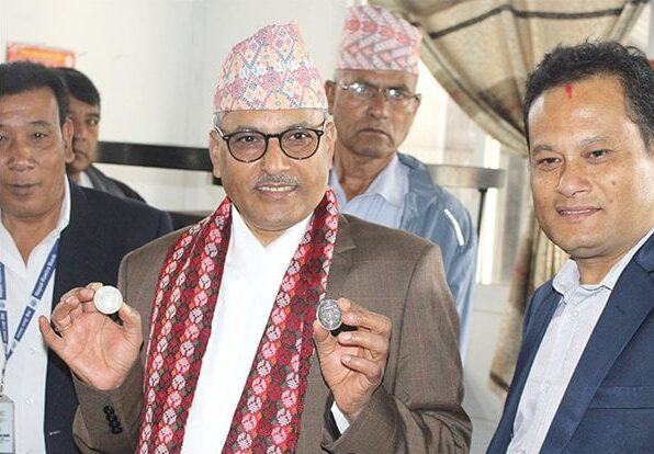 गाईको चित्र अङ्कित ‘मेडालियन सिक्का’को बिक्री सुरु