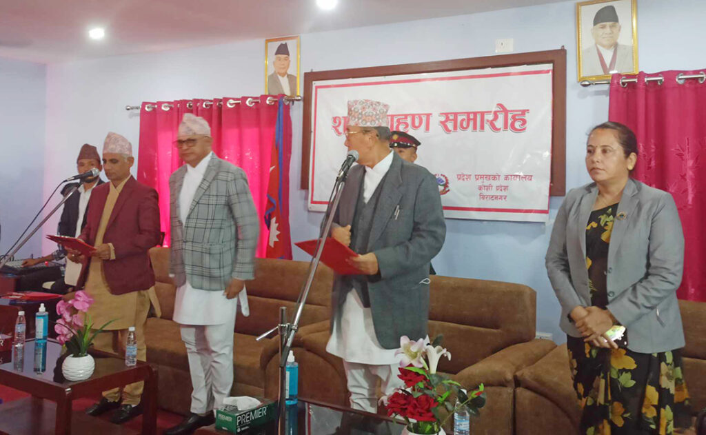 कोसीका मुख्यमन्त्री कार्कीद्वारा शपथ ग्रह