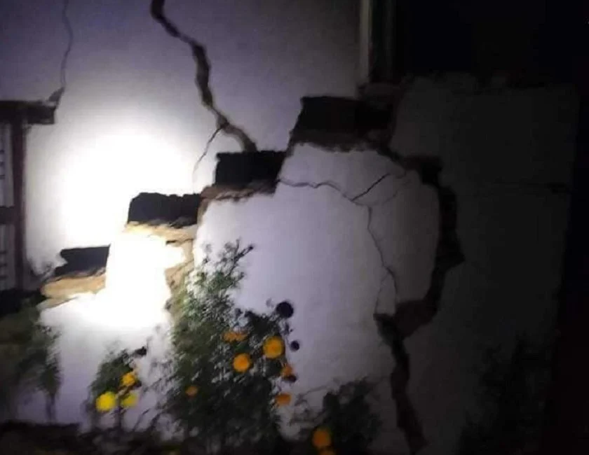 जाजरकोटमा चर्केका घर तथा संरचनामा नबस्न विज्ञको सुझाव