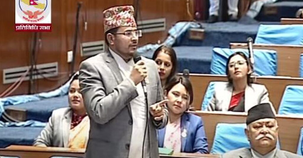 राप्रपालाई कटाक्ष गरेका सापकोटालाई शाहीको जवाफ- हत्या र हिंसा गरेर आएको हो र राजीनामा दिन ?