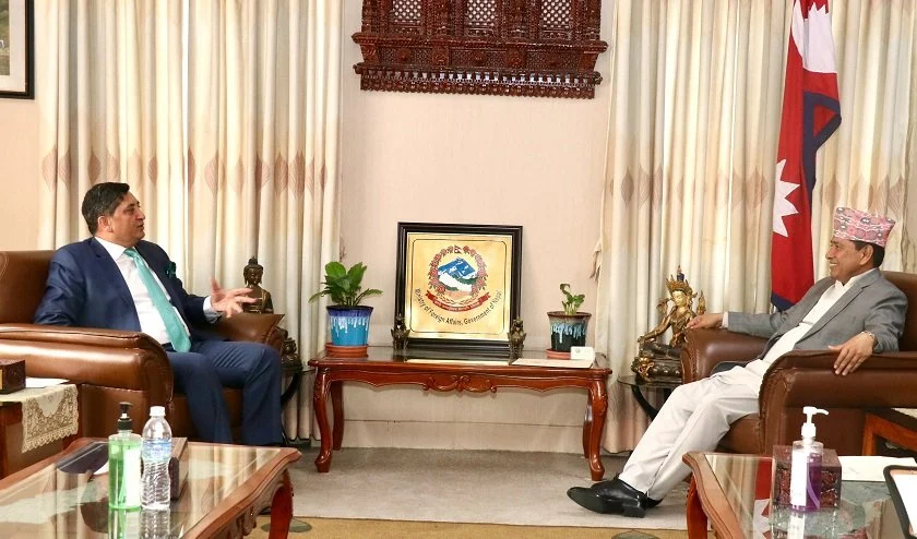 परराष्ट्रमन्त्री श्रेष्ठ र पाकिस्तानी राजदूतबीच भेटवार्ता