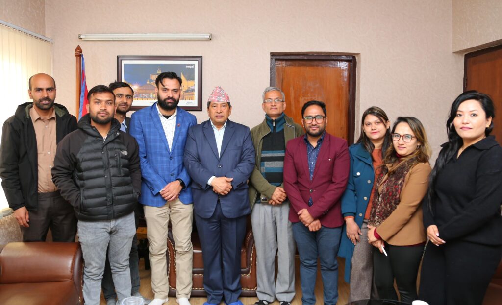 युवाहरू बिदेसीने र उतै पलायन हुने बढ्दोक्रमले देश बृद्दाश्रम बन्ने खतरा : उपप्रधानमन्त्री श्रेष्ठ
