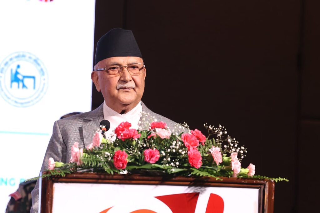 सरकारले निजी क्षेत्रलाई गर्नुपर्ने सहजीकरणमा कमी गर्दैन :  प्रधानमन्त्री ओली