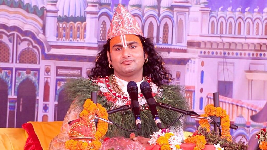 नेपाल आएर चीनको बिषयमा के बोले भारतीय धर्मगुरु अनिरुद्धाचार्यजी महाराजले