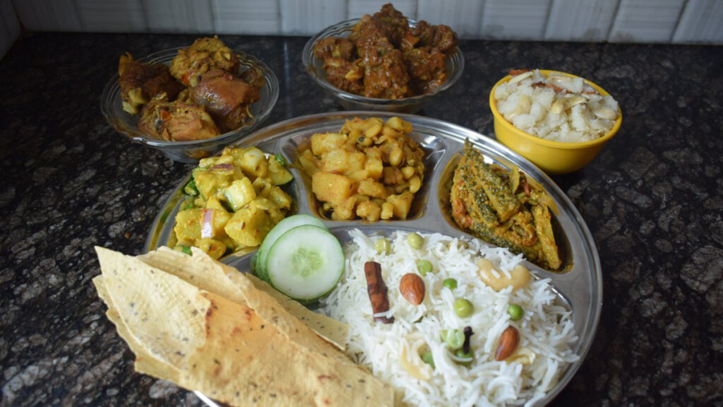 तीज पर्व सुरु, आज दर खाने दिन