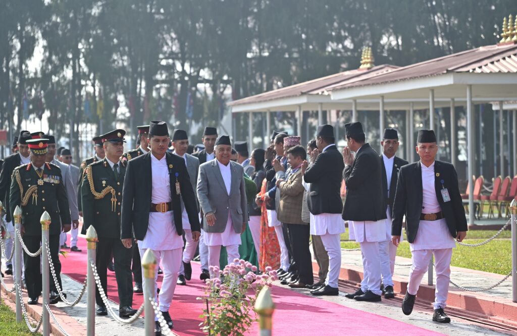 राष्ट्रपति पाैडेल स्वदेश फिर्ता