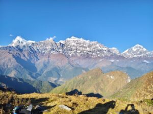 पर्यटक र पूर्वाधारका पर्खाइमा म्याग्दीको रुघाचौर