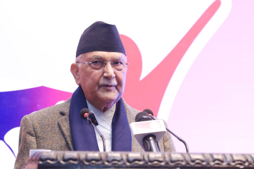श्रमिकलाई न्यूनतम्भन्दा कम पारिश्रमिक दिइए दण्डनीय हुन्छ : प्रधानमन्त्री ओली