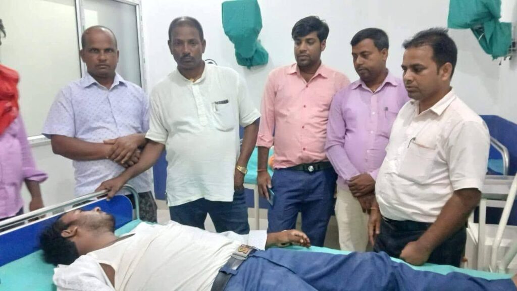 मेयरले हातपात गर्दा पत्रकार घाइते, मेयर माथी कार्वाहीको माग