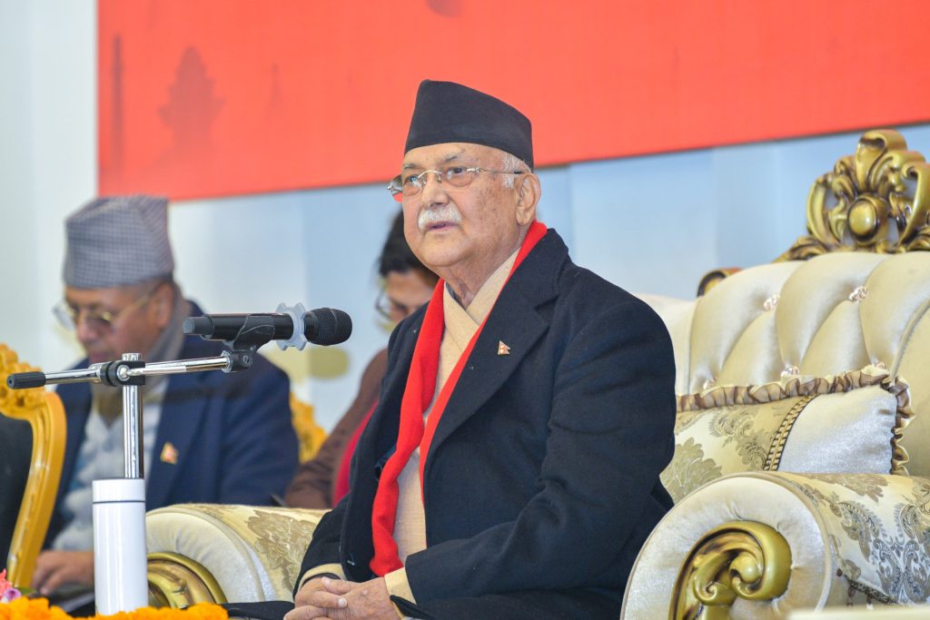पब्लिक डिबेटका लागि तयार छौँ : केपी ओली